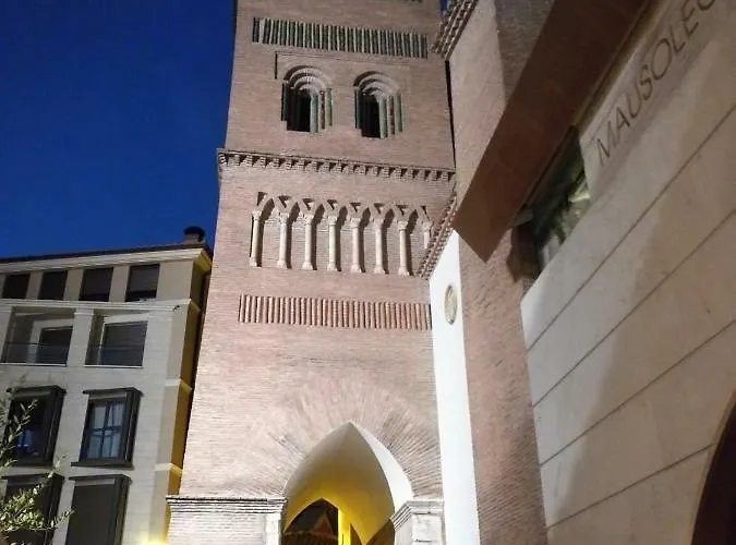 公寓 Tirwal 特鲁埃尔